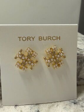 Tory Burch Gold Logo Pearl Cluster Stud Earrings
